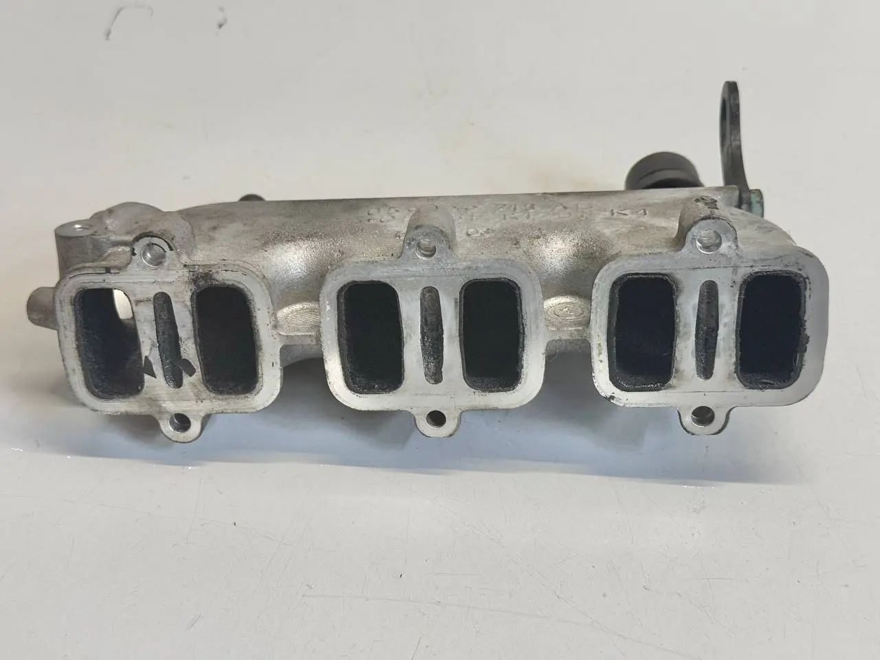 Ansaugkrümmer Ansaugrohr links für Audi A6 Avant 4B5 TDI 2.5L 2002 059129713AB