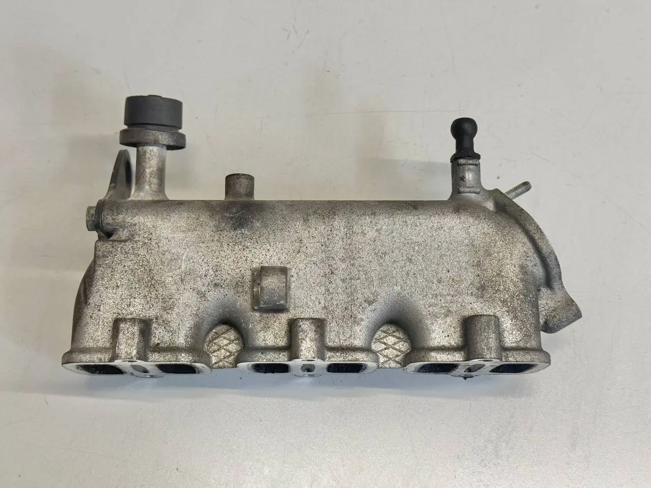 Ansaugkrümmer Ansaugrohr links für Audi A6 Avant 4B5 TDI 2.5L 2002 059129713AB