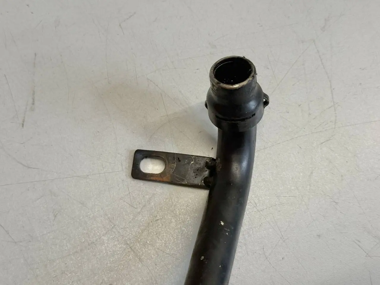 Kühlwasserrohr Schlauch Leitung Audi A6 Avant 4B5 TDI 2.5L 2002 059121065D