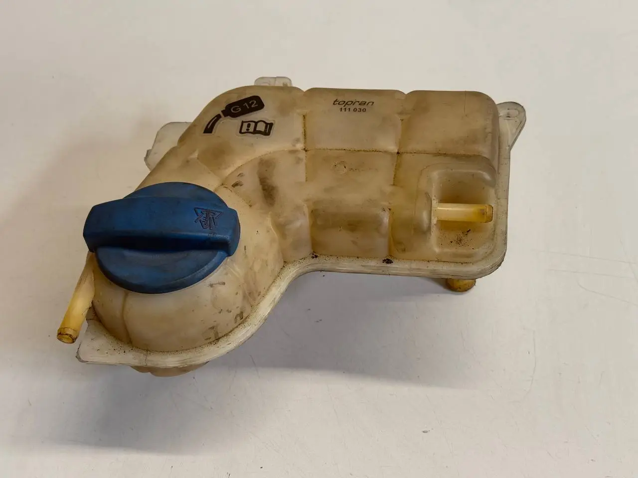 Kühlwasserausgleichsbehälter Audi A6 Avant 4B5 TDI 2.5L 2002 8E0121403E