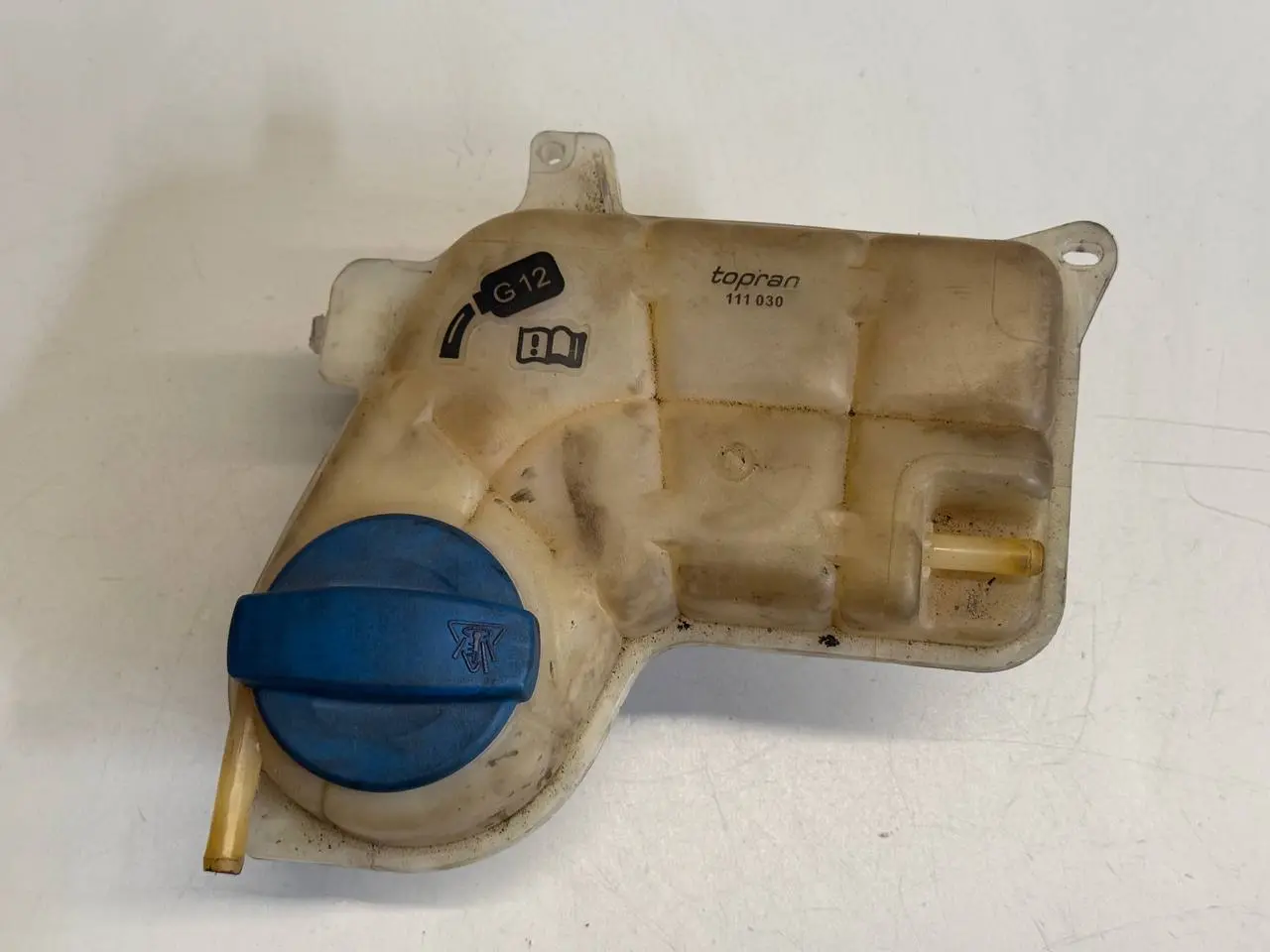 Kühlwasserausgleichsbehälter Audi A6 Avant 4B5 TDI 2.5L 2002 8E0121403E