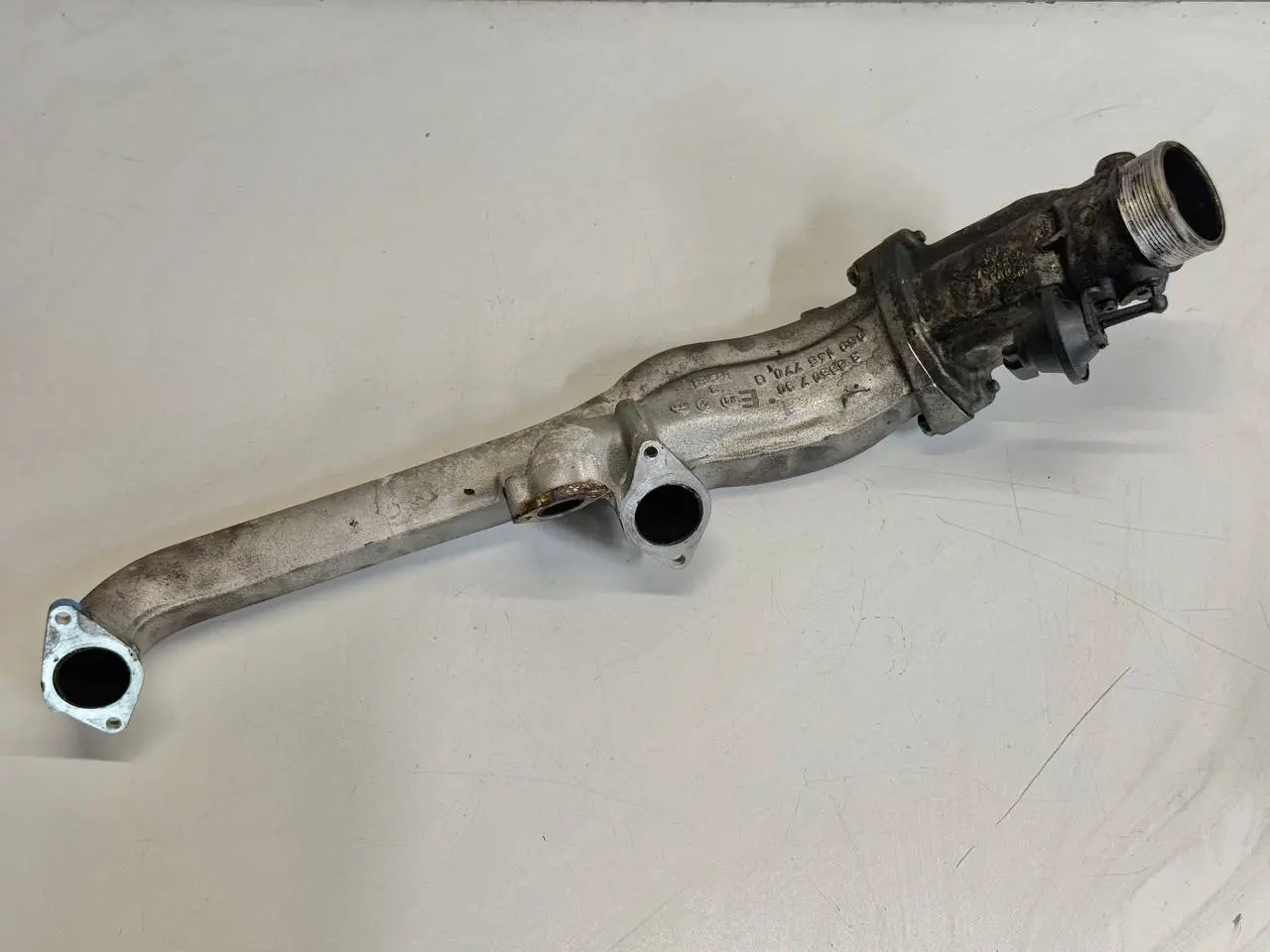 Rohr Ladeluftkühler rechts für Audi A6 Avant 4B5 TDI 2.5L 059145770G