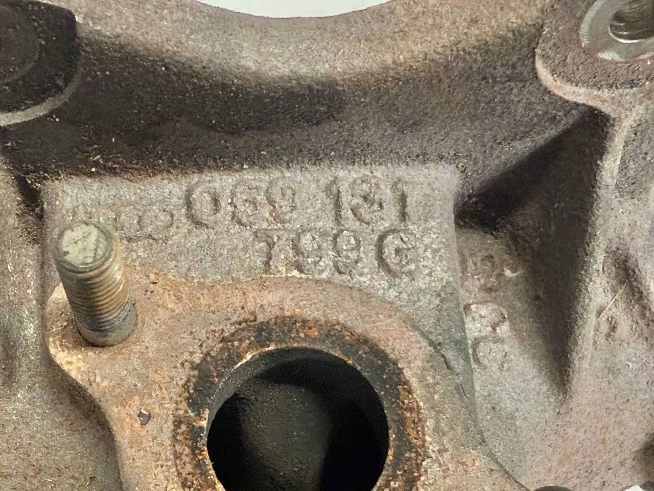 Abgaskrümmer Auspuffkrümmer Rohr Audi A6 Avant 4B5 TDI 2.5L 2002 069181799G