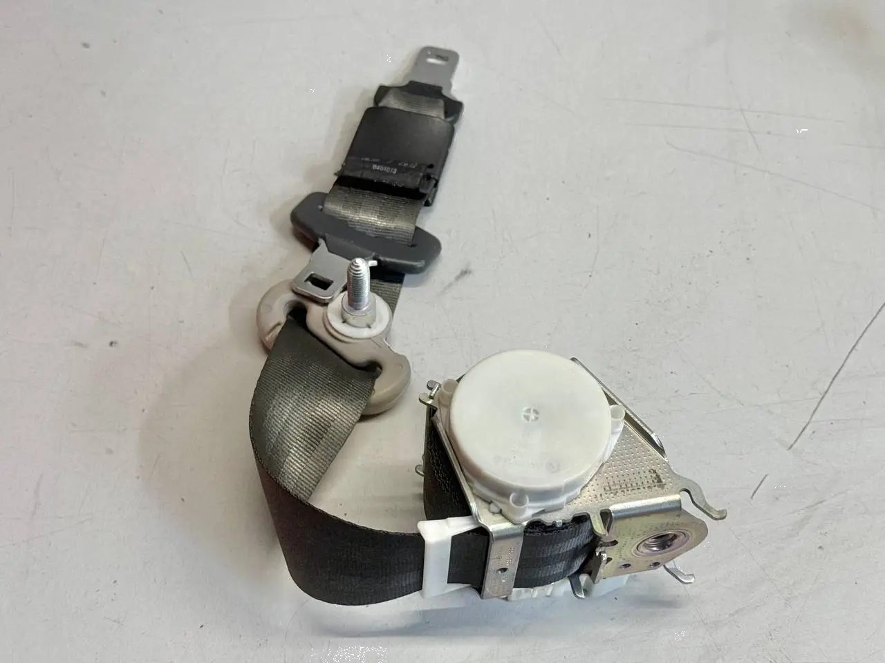 Sicherheitsgurt Gurt mitte Renault Modus 1,5 dCi 2012 661276A