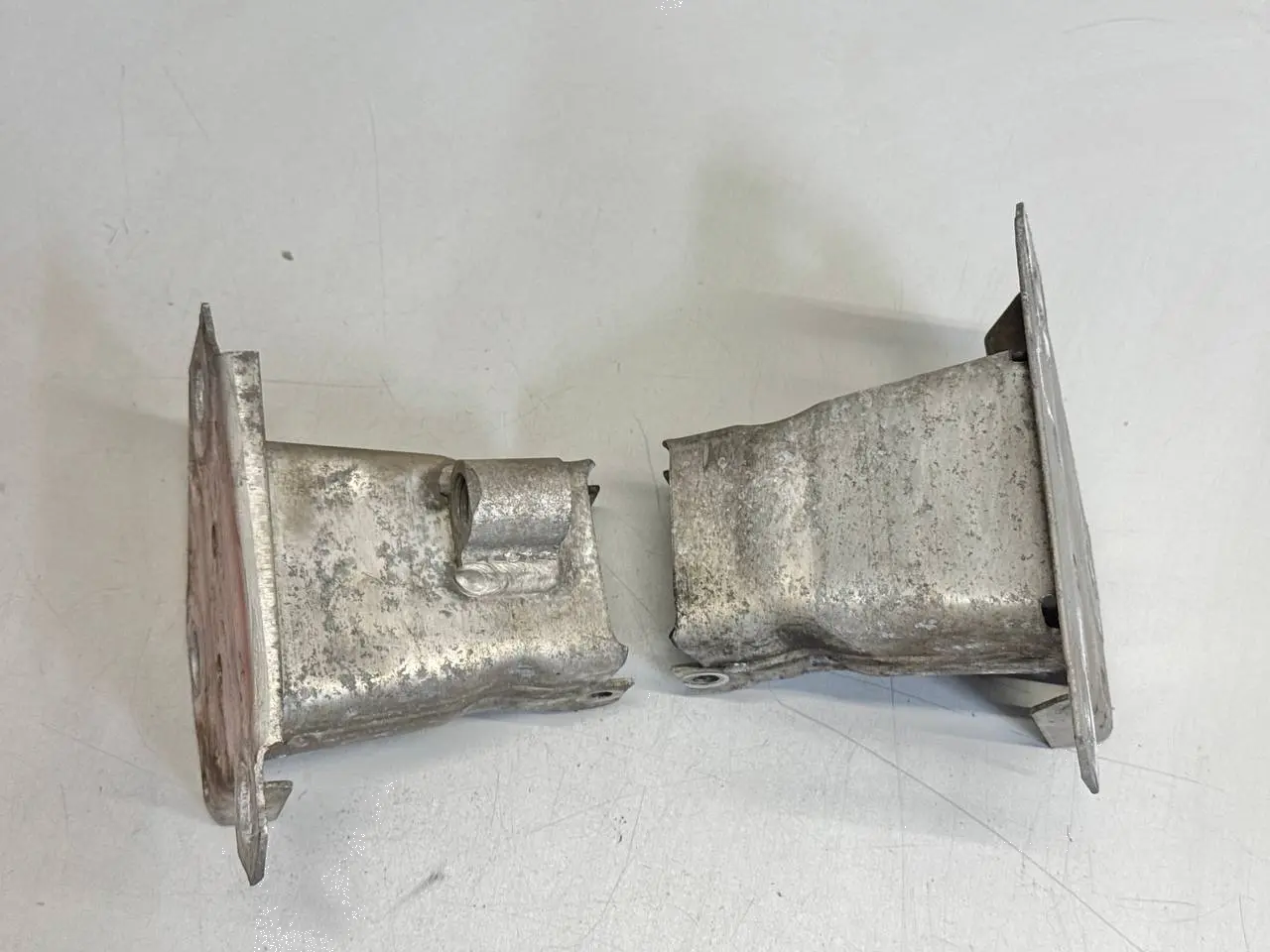 Stoßstangenhalter vorne rechts, Renault Modus 1,5 dCi 2012 8200834853