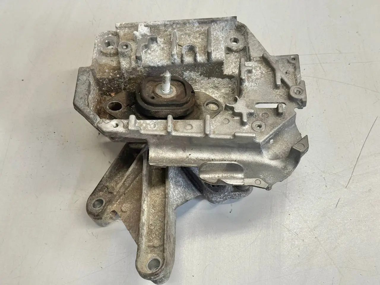 Getriebehalterung Motorhalter links Renault Modus 1,5 dCi 2012 82000430841