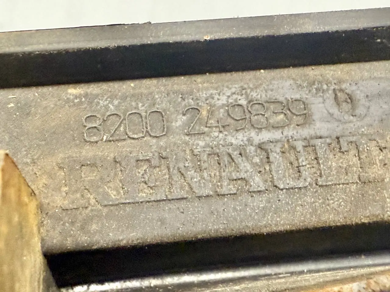 Kühlerhalter Kühlerverkleidung Stütze Renault Modus 1,5 dCi 2012 8200249839