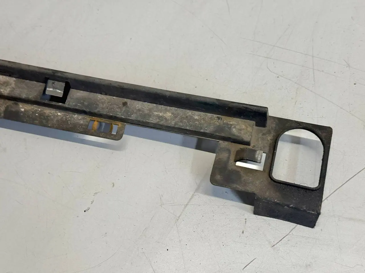 Kühlerhalter Kühlerverkleidung Stütze Renault Modus 1,5 dCi 2012 8200249839