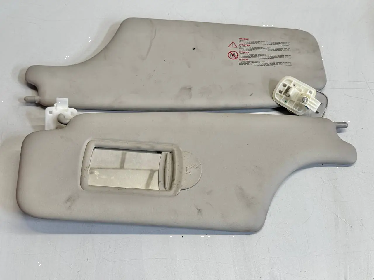 Sonnenblende rechts Renault Modus 1,5 dCi 2012 8200213198