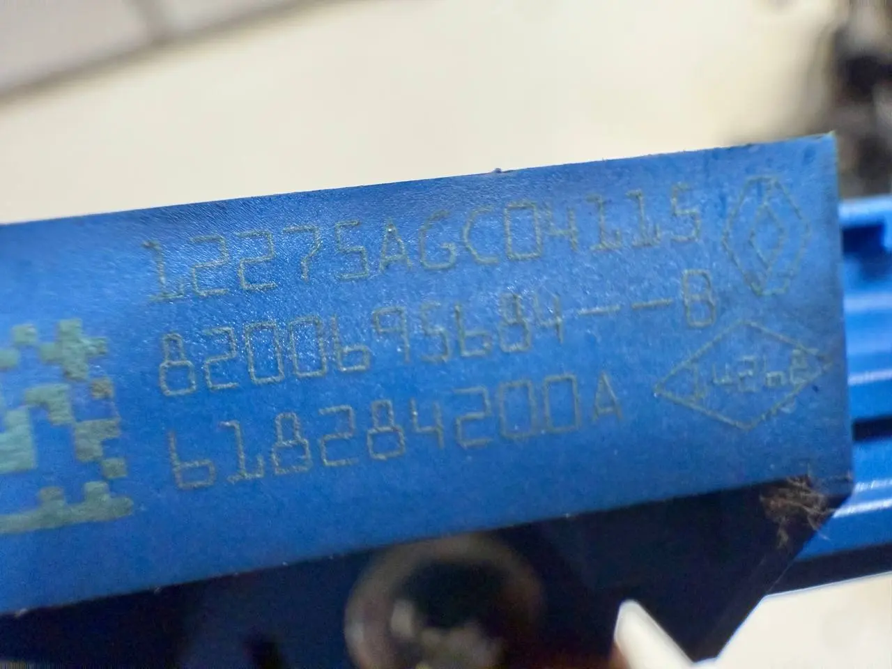 Querbeschleunigung Sensor Fahrzeugstabilitaetssensor ESP Sensor Modus 618284200