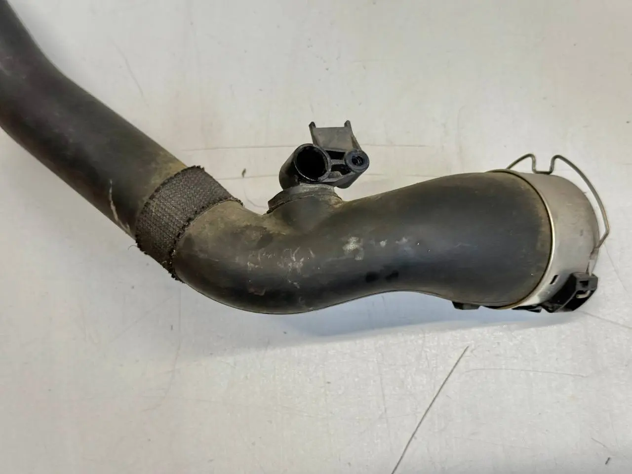 Hochdruckschlauch Ladeluftkühlerleitung Renault Modus 1,5 dCi 2012 8200748681
