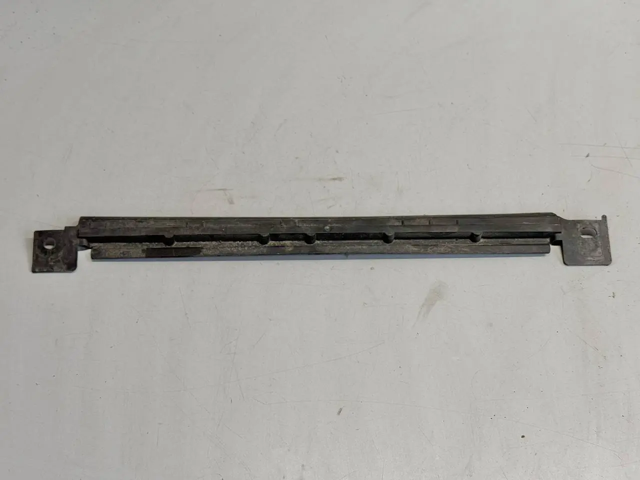 Kühlerluftumlenker Renault Modus 1,5 dCi 2012 8200249837