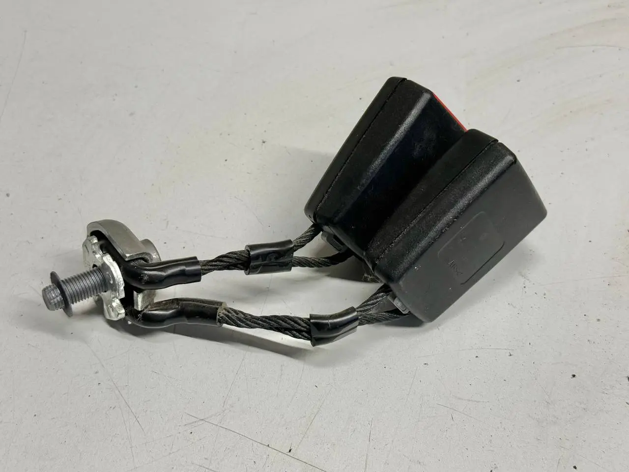 Sicherheitsgurtschloss Anschnallschloss VW Polo V 6R 1,2 TSI 2010 6R0857739A