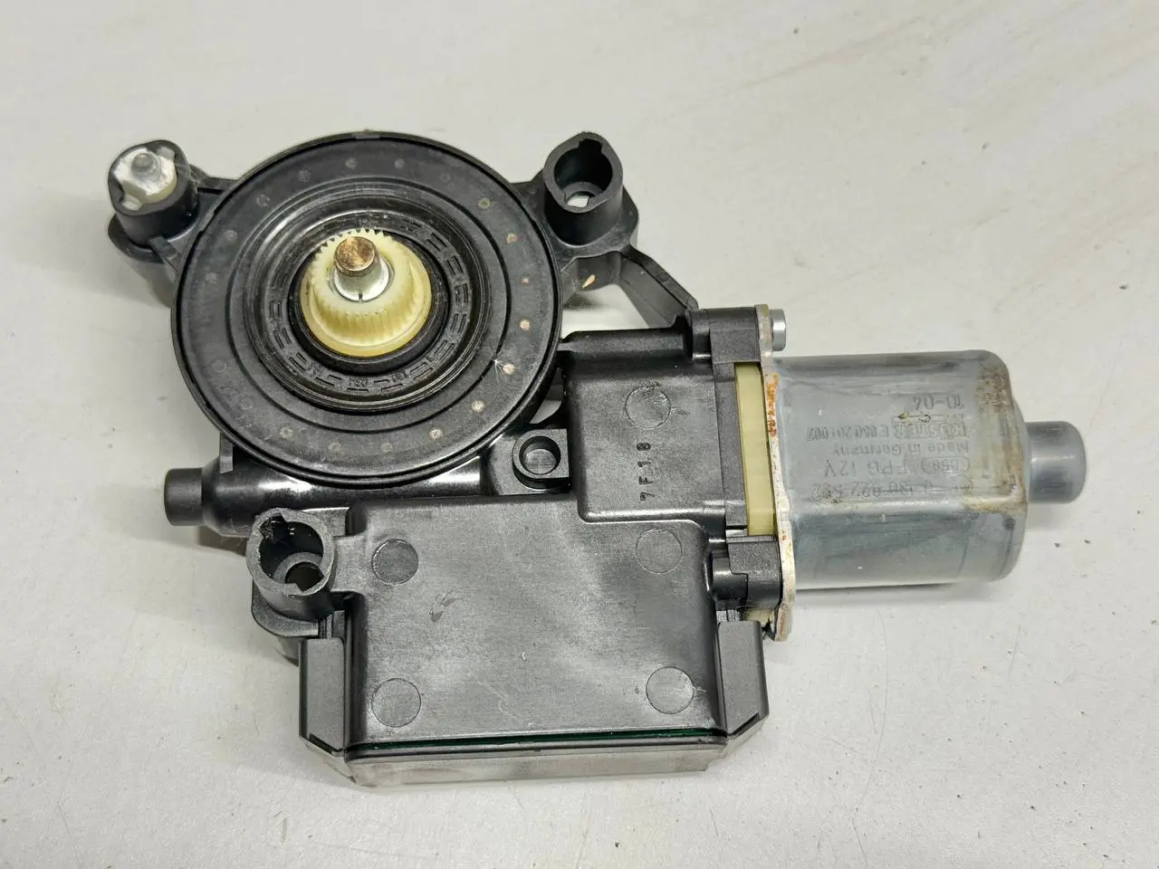 Fensterhebermotor elektrisch hinten links VW Polo V 6R 1,2 TSI 2010 6R0959811F