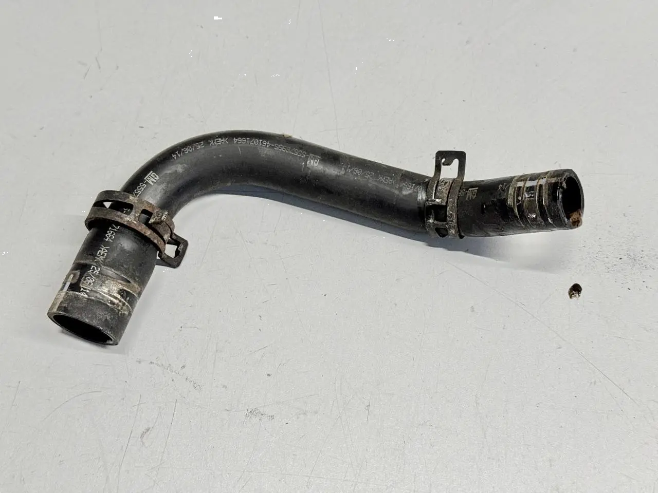 Entlüftungsschlauch Motor Corsa D 55578995 Opel Corsa D 1.2L 2008 GM55578995