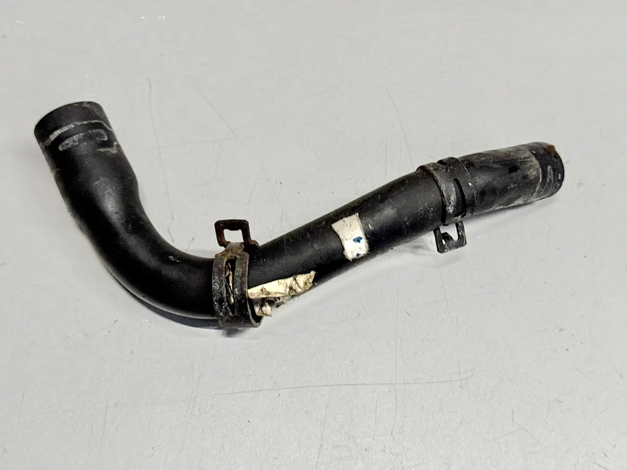Entlüftungsschlauch Motor Corsa D 55578995 Opel Corsa D 1.2L 2008 GM55578995