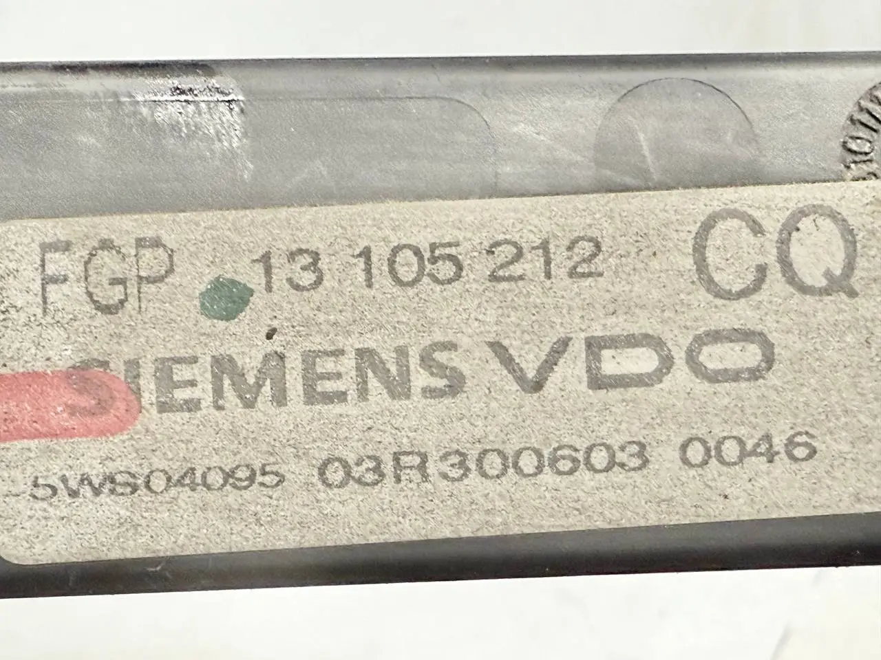 Steuergerät ECU Motor-Steuergerät Golf Plus 2005 OPEL MERIVA 1.8 2003 13105212