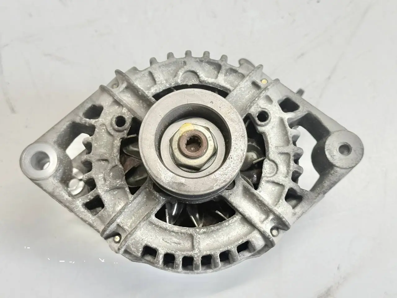 Lichtmaschine Generator OPEL MERIVA 1.8 2003 0124415002