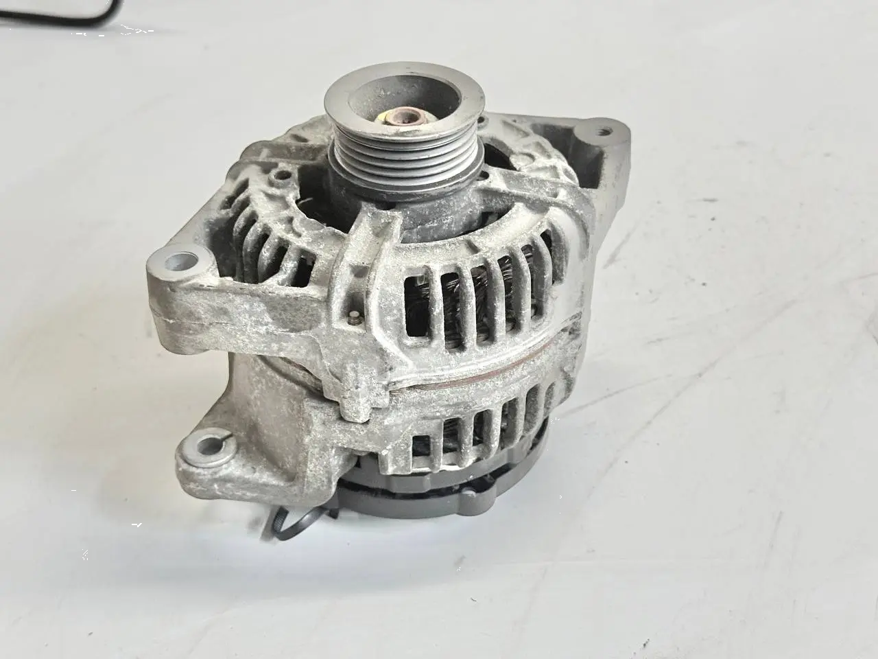 Lichtmaschine Generator OPEL MERIVA 1.8 2003 0124415002