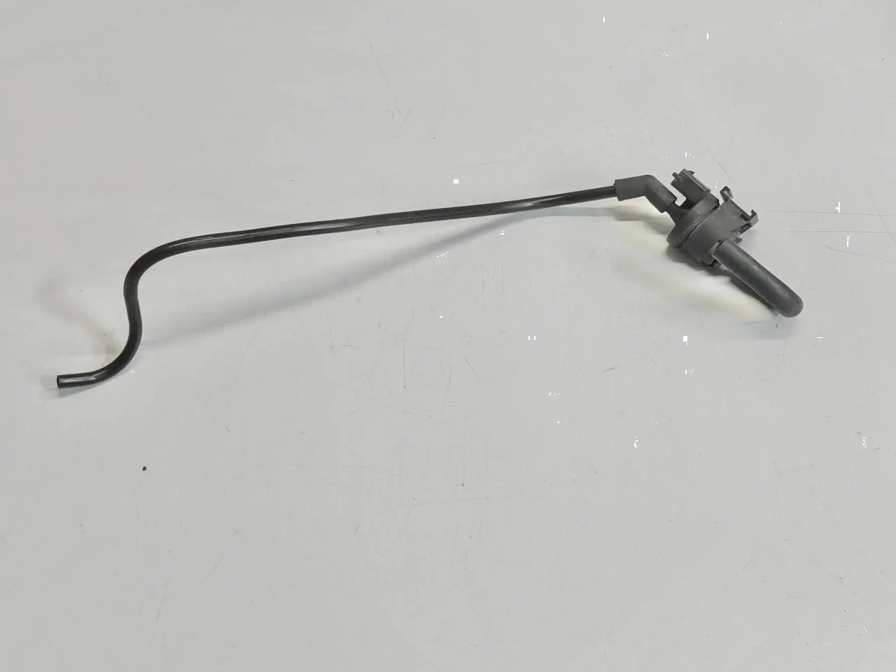 Ansaugkrümmer Saugrohr rechts Drallklappe A6 OPEL MERIVA 1.8 2003 09129886