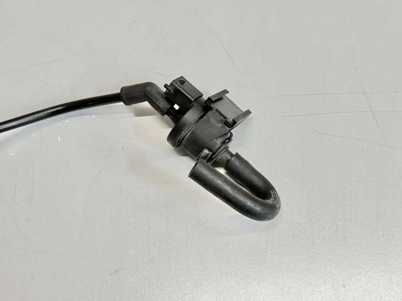 Ansaugkrümmer Saugrohr rechts Drallklappe A6 OPEL MERIVA 1.8 2003 09129886