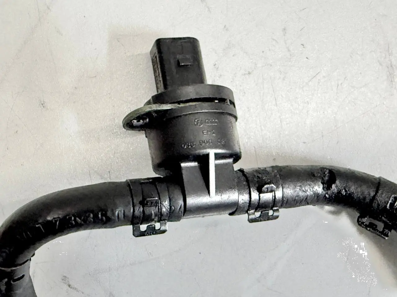Kraftstofftemperatursensor SKODA Octavia 1Z5 1,9 TDI 2004 Kombi 038906081E
