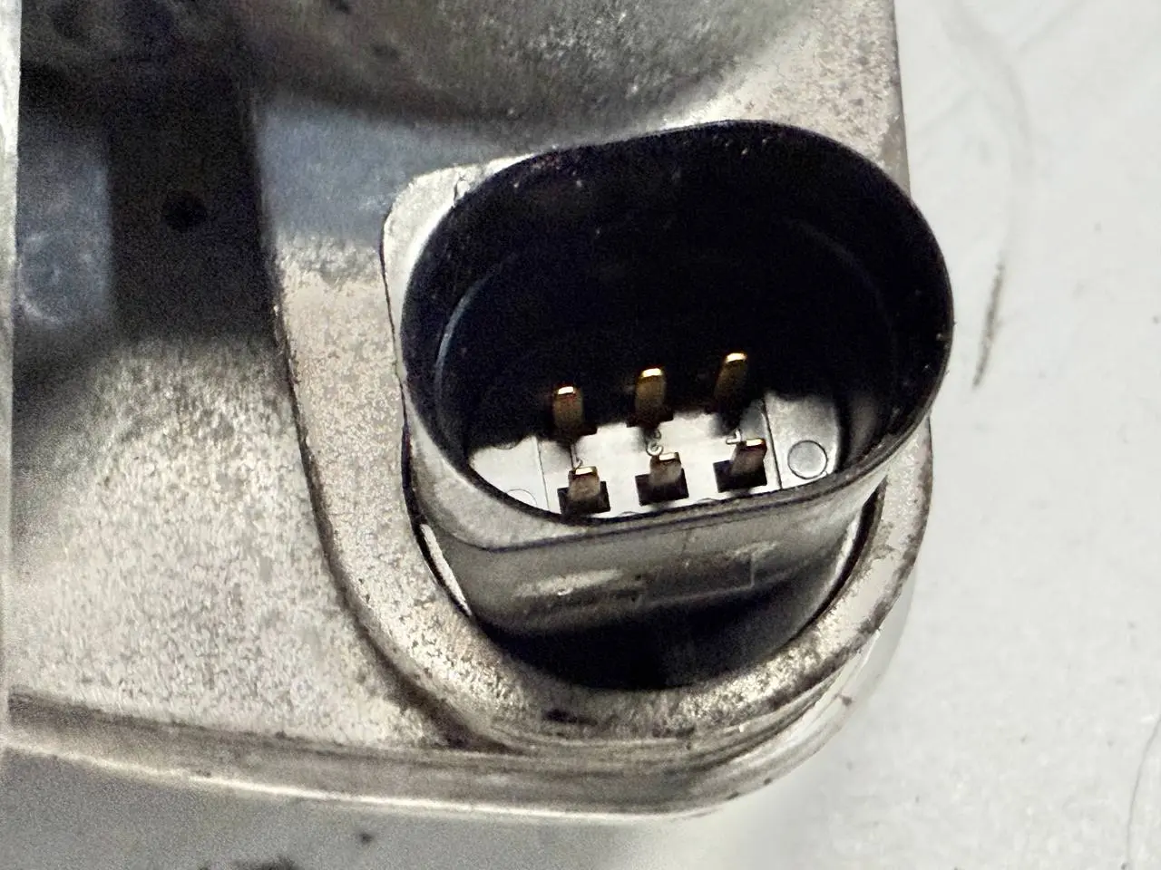 Drosselklappe / Drosselklappenstutzen VW Touran 1.6 FSI 1T1 2003 408238323010