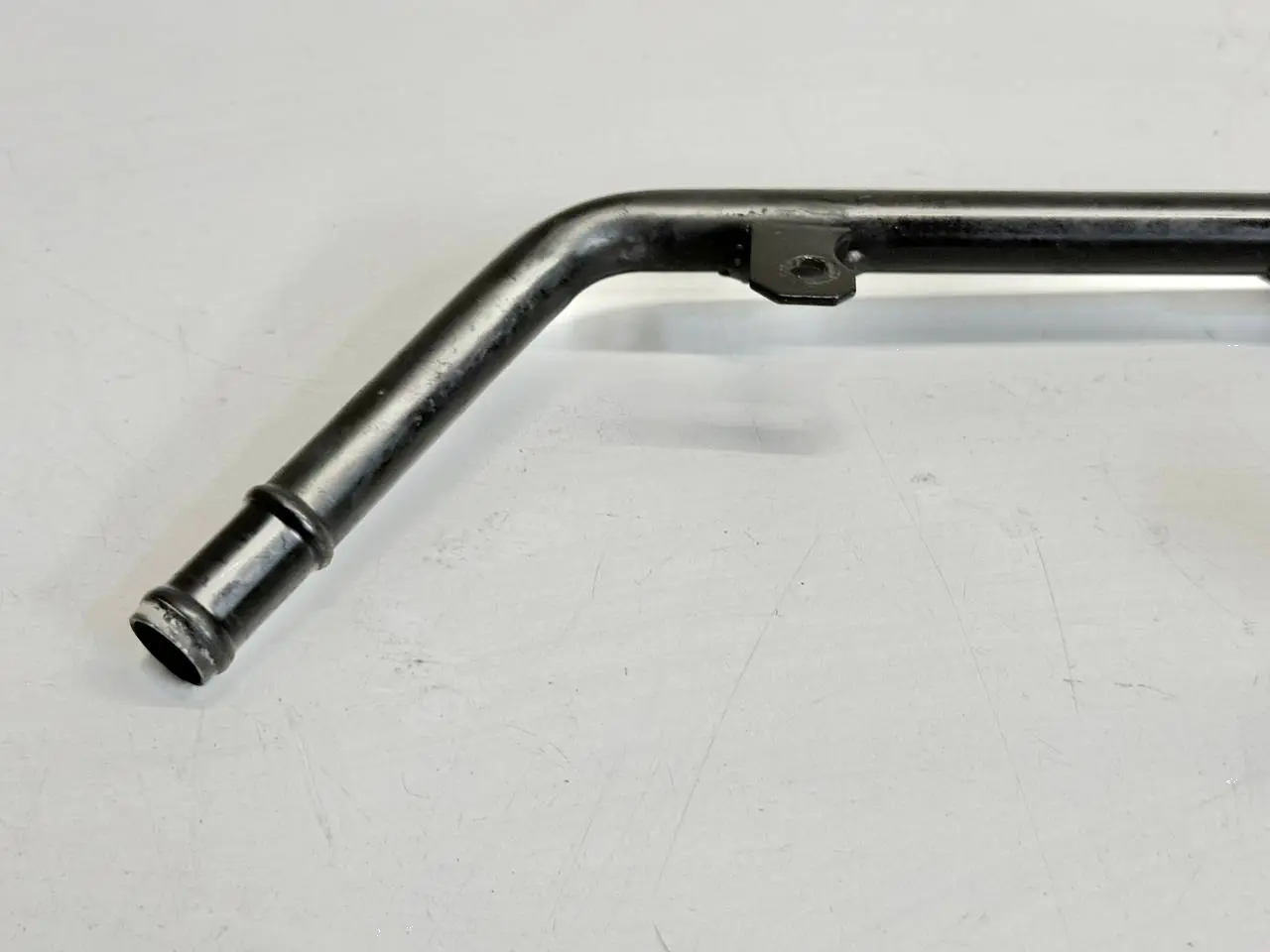 Kühlwasserschlauch Kühlrohr VW Touran 1.6 FSI 1T1 2003 1K0121070K
