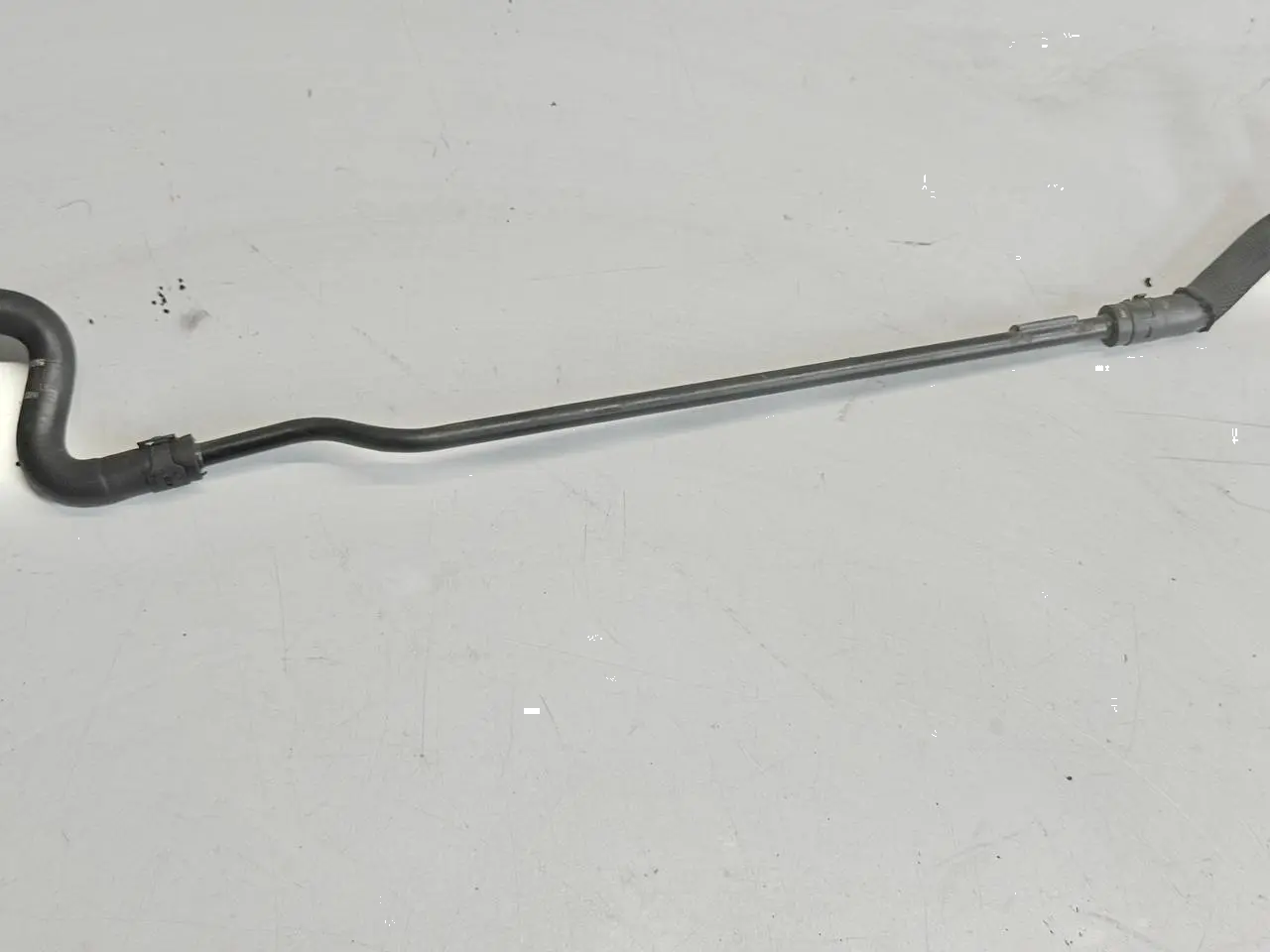 Kühlmittelschlauch Kühlwasserschlauch VW Touran 1.6 FSI 1T1 2003 1K0122447S