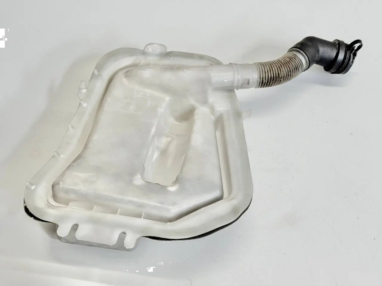 Wischwasserbehälter mit Pumpe Hinten BMW 320D E46 3FL Touring 2004 61688374558