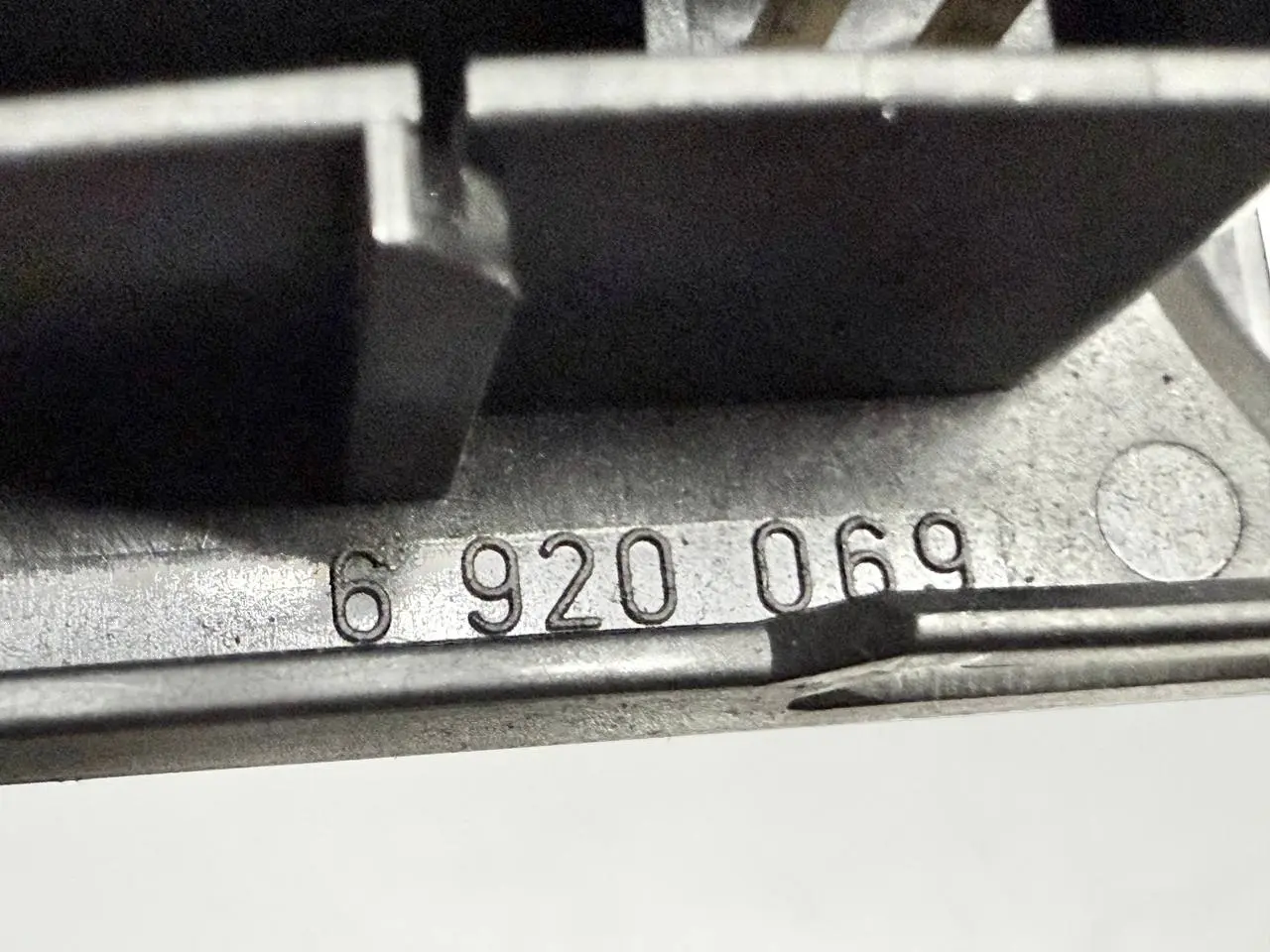 OBD Diagnosestecker Buchse Steckergehäuse BMW 320D E46 3FL Touring 2004 9689184