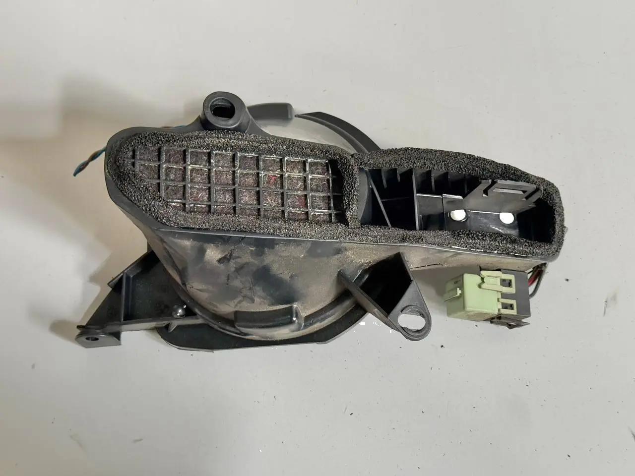 Breitbandlautsprecher Heck 320D 3FL BMW 320D E46 3FL Touring 2004 8381560