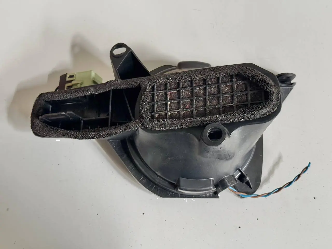 Breitbandlautsprecher Heck 320D 3FL BMW 320D E46 3FL Touring 2004 8381560