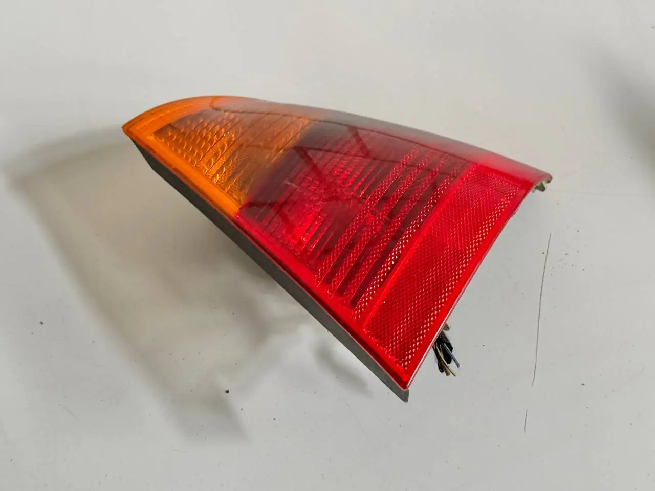 Rücklicht Rückleuchte Heckleuchte rechts BMW 320D E46 3FL Touring 63216926386