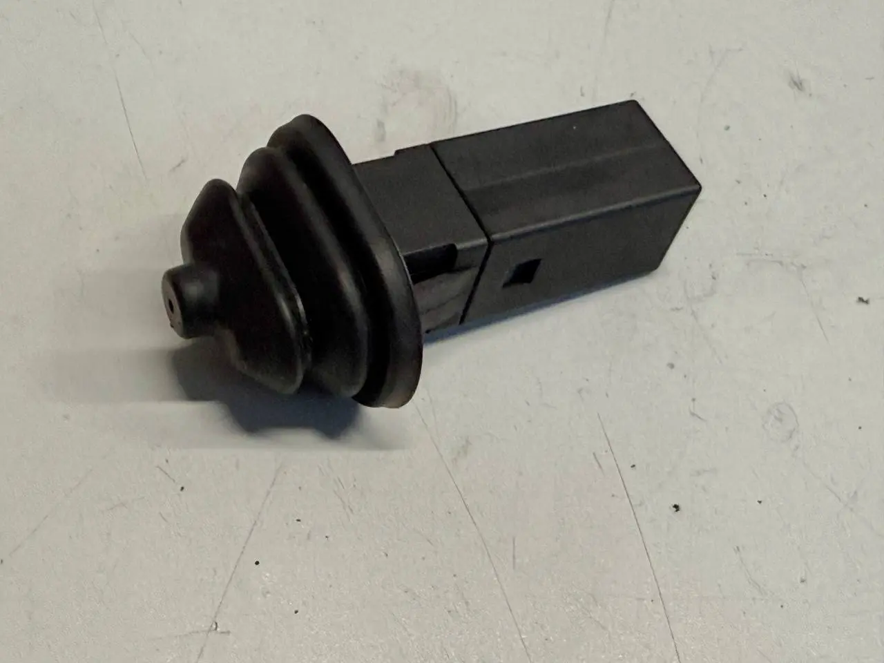 Tankdeckel Kontaktschalter Schalter BMW 320D E46 3FL Touring 2004 82289392