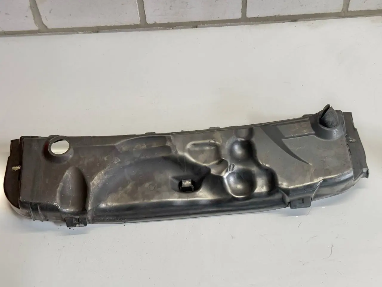 Pollenfilterkasten Gehäuse Abdeckung 320D BMW 320D E46 3FL Touring 2004 8370066