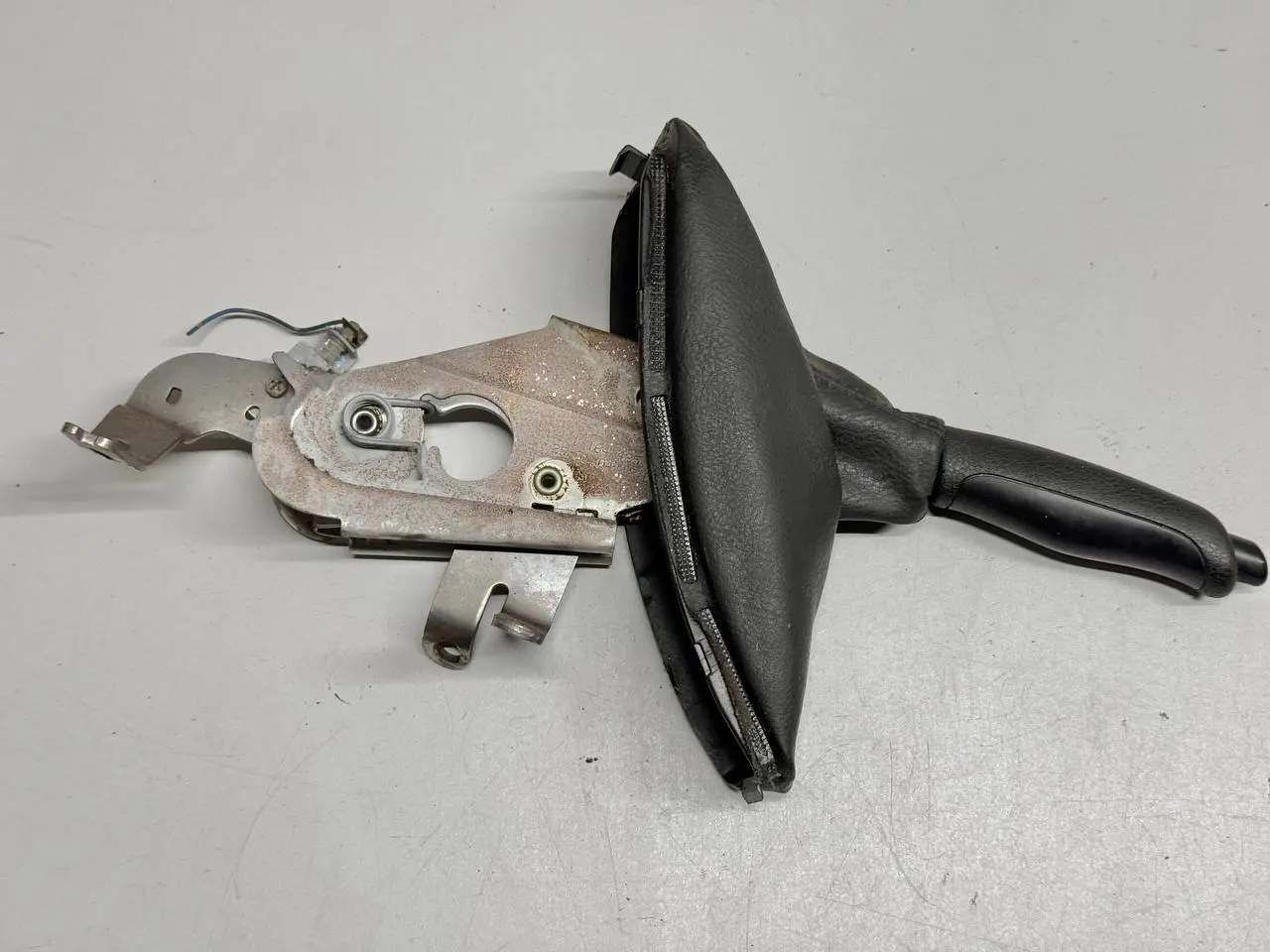 Handbremshebel Handbremse Hebel Griff BMW 320D E46 3FL Touring 2004 1164485