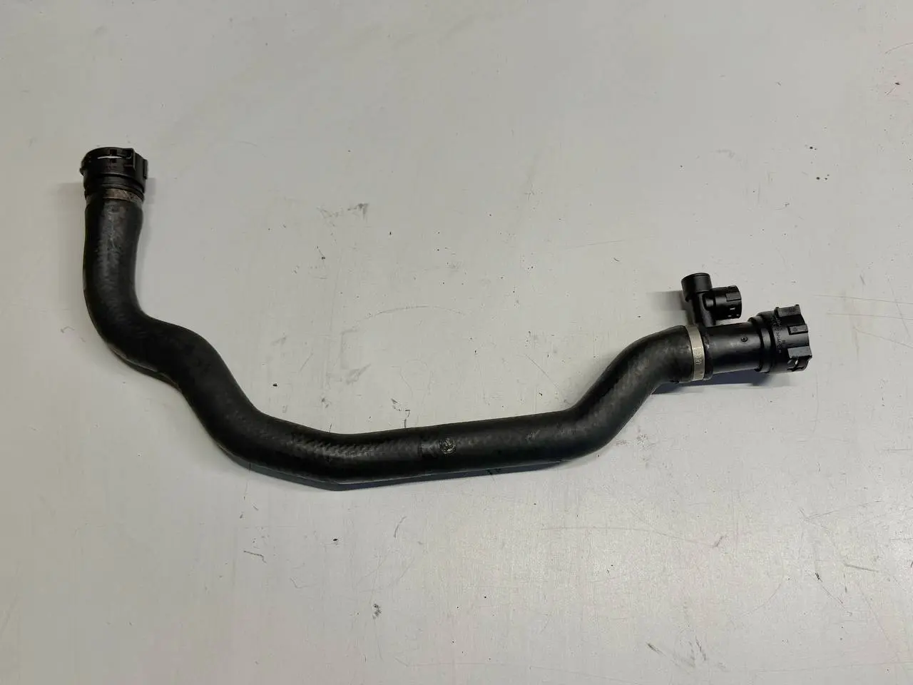 Kühlwasserschlauch Leitung 11532249778 BMW 320D E46 3FL Touring 2004 052719