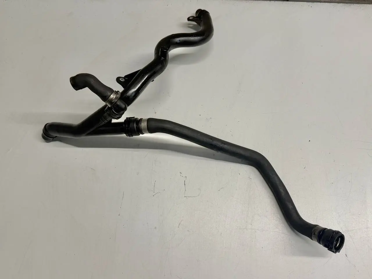 Kühlwasserschlauch Kühlerschlauch 320D BMW 320D E46 3FL Touring 2004 987095053