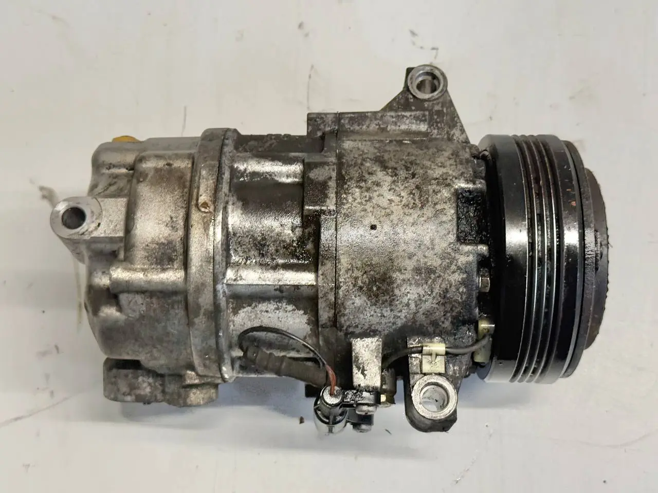 Klimakompressor Klimapumpe Kompressor BMW 320D E46 3FL Touring 2004 64526905643