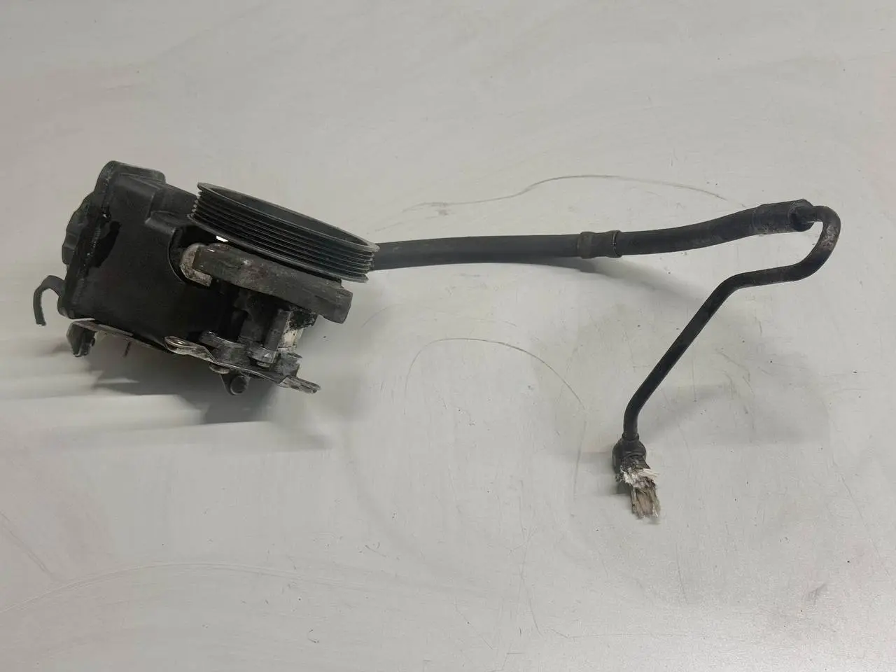 Servopumpe Lenkhilfepumpe BMW 320D E46 3FL Touring 2004 76929747787106