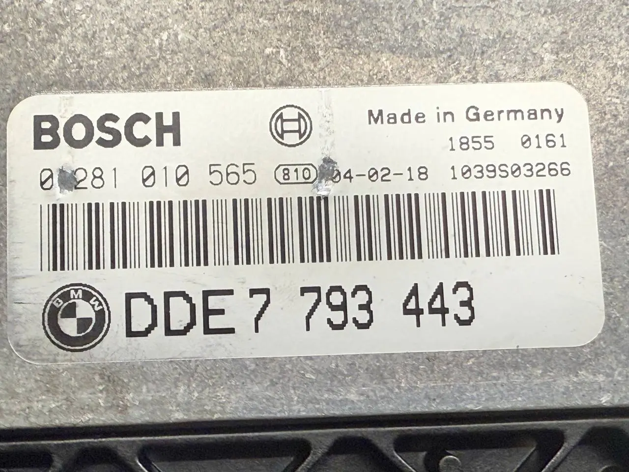 Motorsteuergerät ECU Steuergerät BMW 320D E46 3FL Touring 2004 0281010565