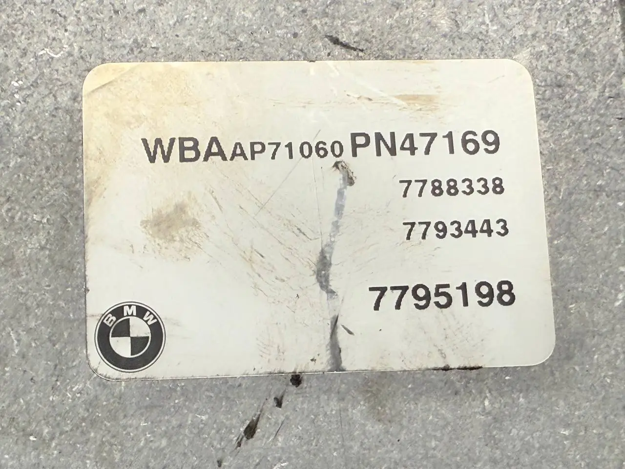 Motorsteuergerät ECU Steuergerät BMW 320D E46 3FL Touring 2004 0281010565