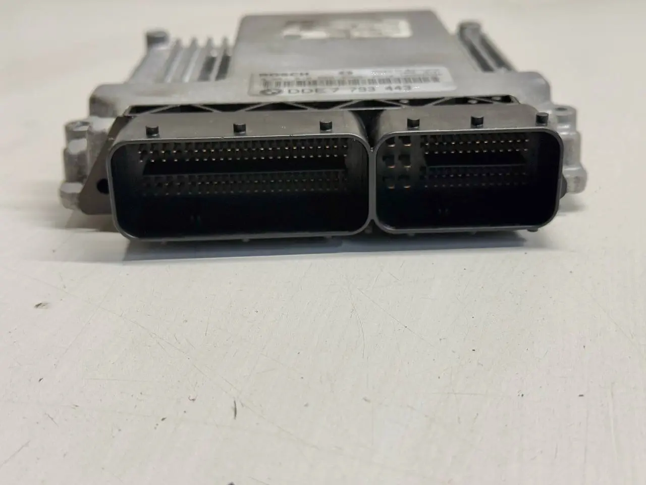 Motorsteuergerät ECU Steuergerät BMW 320D E46 3FL Touring 2004 0281010565