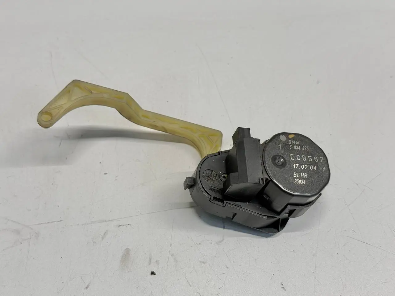 Stellmotor Klimaanlage Heizung 320D 3FL BMW 320D E46 3FL Touring 2004 6934825