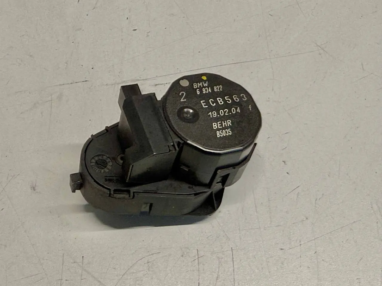 Stellmotor Heizung Klimaanlage BMW 320D E46 3FL Touring 2004 6934822