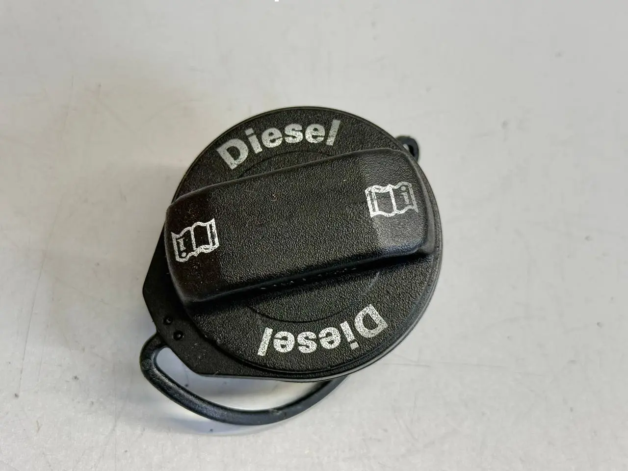 Tankdeckel Einfüllverschluss Polo 9N1 1,2L Golf 5 1K1 1,9 TDI 2006 1JO201553AC
