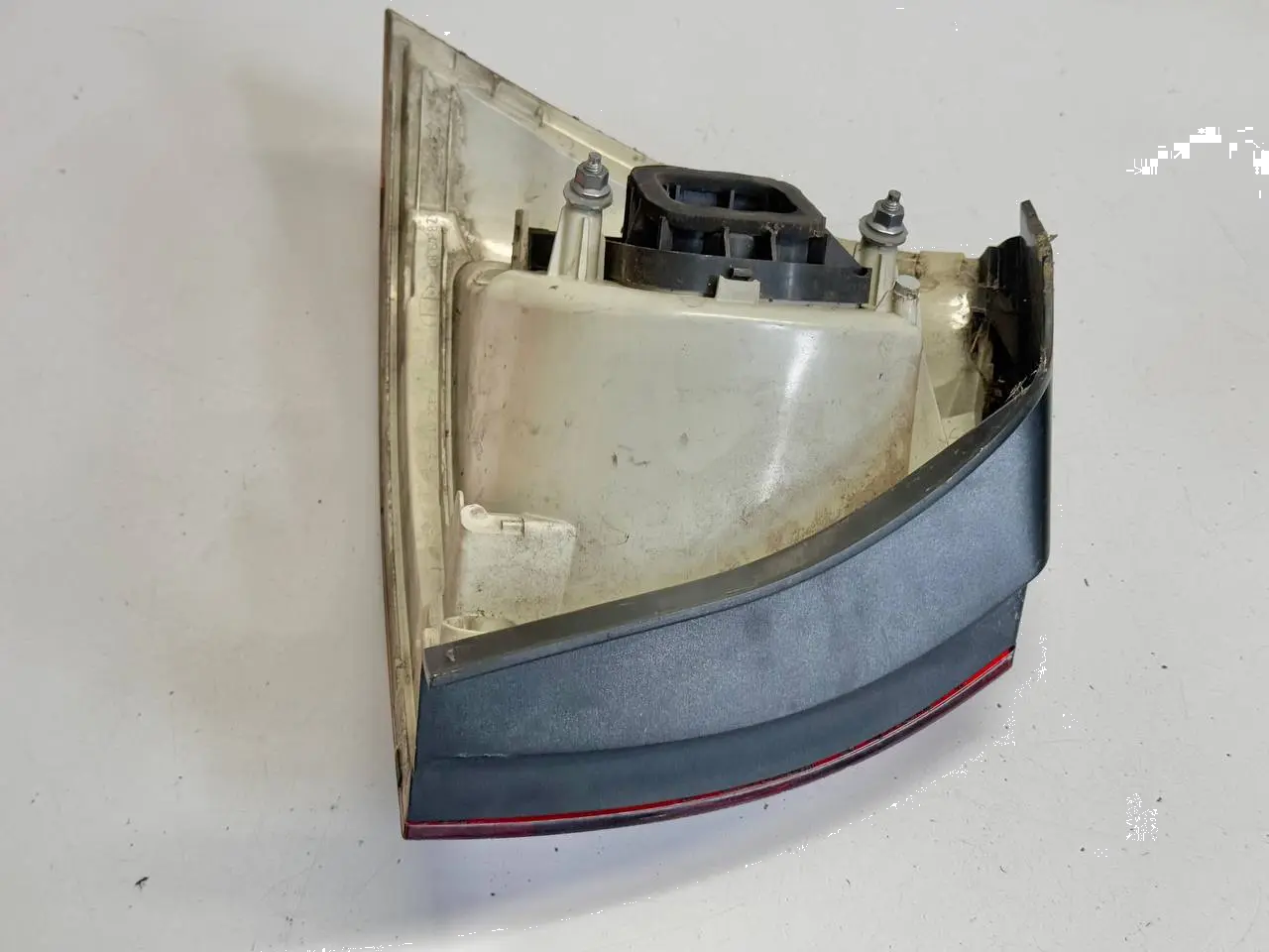 Lampenträger Heckleuchte rechts außen für VW Golf 5 1K1 1,9 TDI 2006 1K5945095H