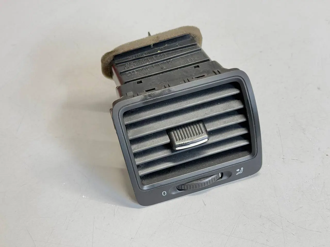 Luftausströmer Lüftungsdüse Golf 5 1K1 1,9 VW Golf 5 1K1 1,9 TDI 2006 1K0819709
