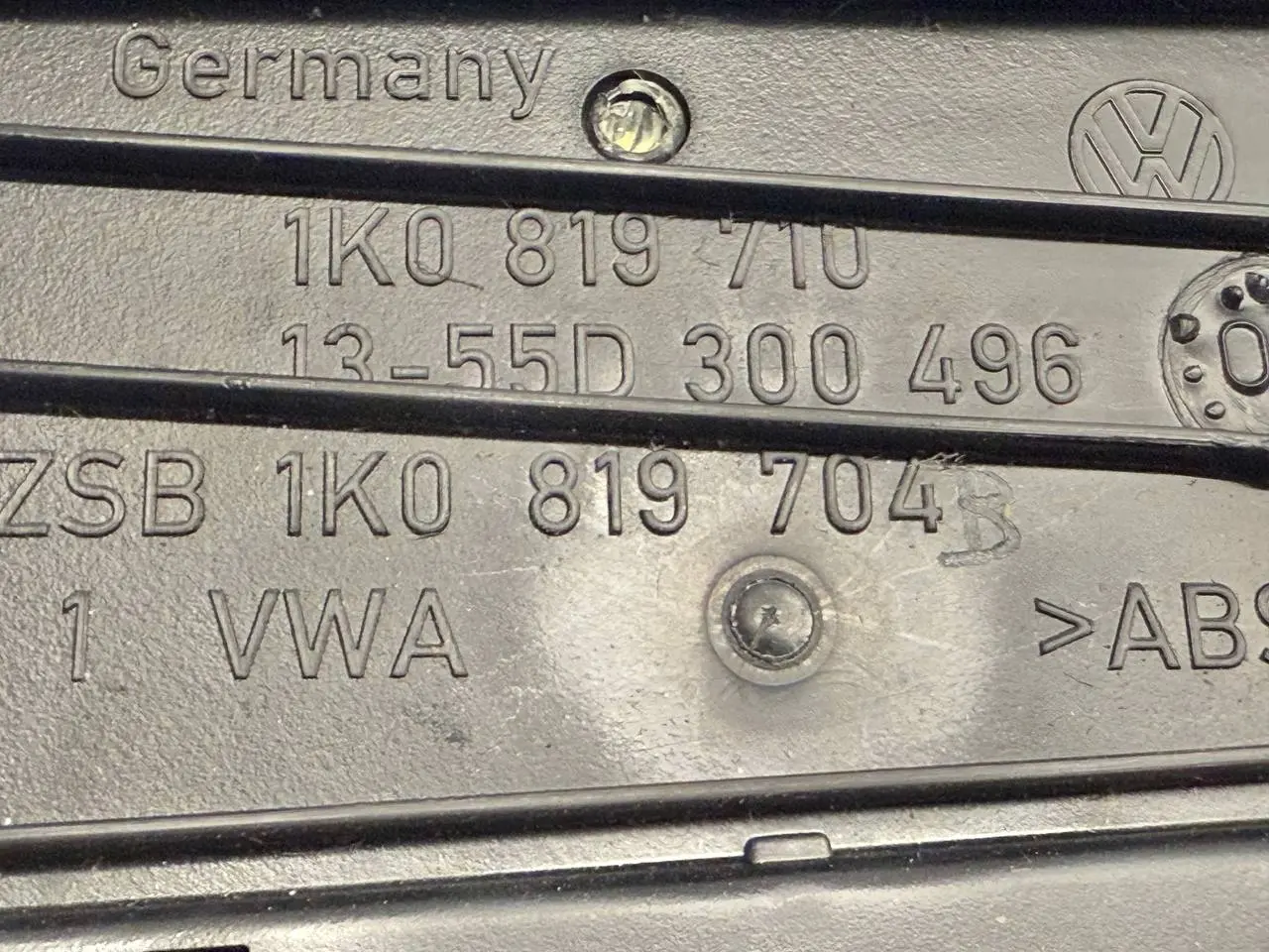 Luftdüse Lüftungsgitter Luftausströmer VW Golf 5 1K1 1,9 TDI 2006 1K0819710